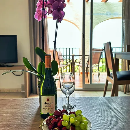 Beautiful Sunrise Imperial Park 4 Fast Wifi, Parking, Airco Apartment
