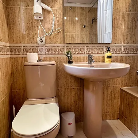 Apartment Beautiful Sunrise Imperial Park 4 Fast Wifi, Parking, Airco
