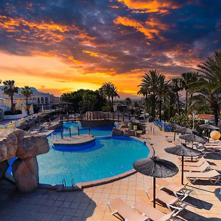 Apartment Beautiful Sunrise Imperial Park 4 Fast Wifi, Parking, Airco