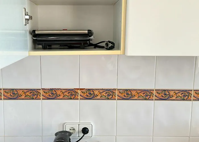 Beautiful Sunrise Imperial Park 4 Fast Wifi, Parking, Airco Apartamento *