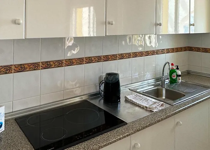 Beautiful Sunrise Imperial Park 4 Fast Wifi, Parking, Airco