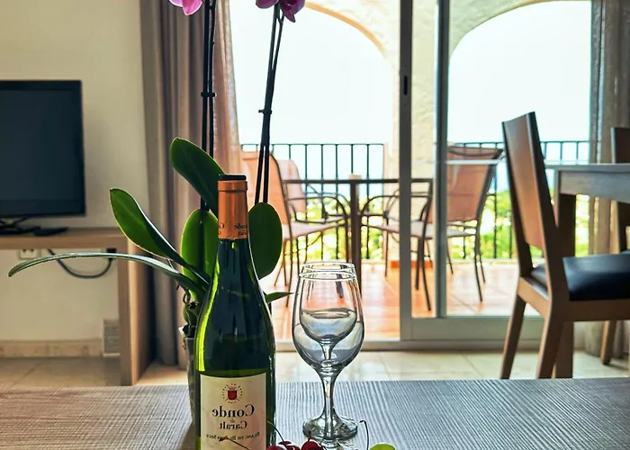 Beautiful Sunrise Imperial Park 4 Fast Wifi, Parking, Airco Apartamento